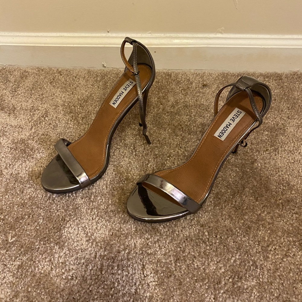 Heeled sandals - Picture 2 of 5
